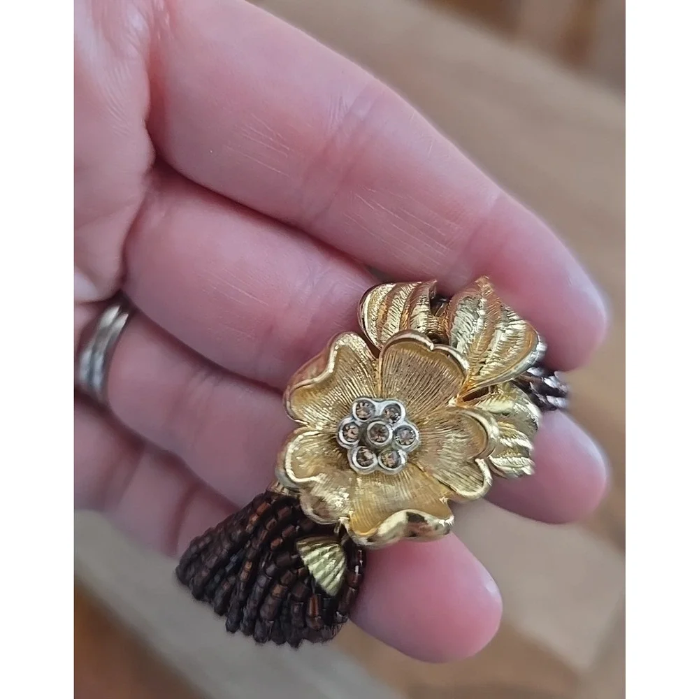 Vtg Brown Seed Beaded Multi-Strand Gold Tone Flower Clasp‎ Boho Necklace Jewelry